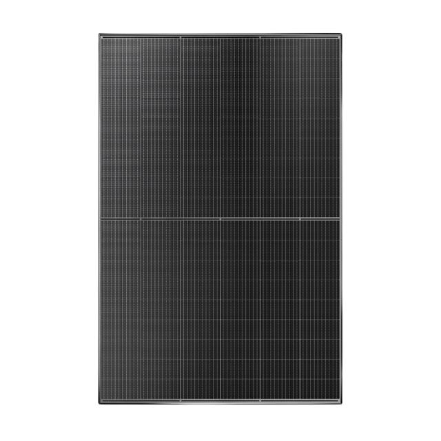 Tysk solcelle fra Soluxtec med 445 watt